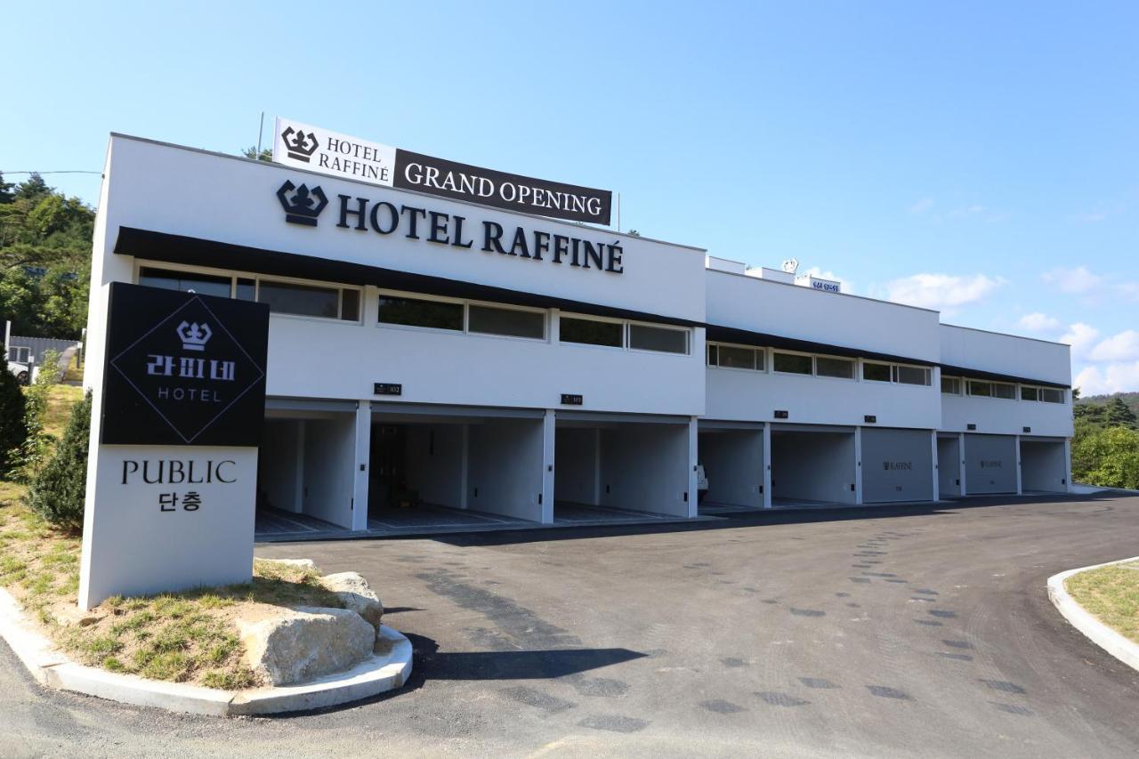 Hotel Rafine Гангнеунг Екстериор снимка